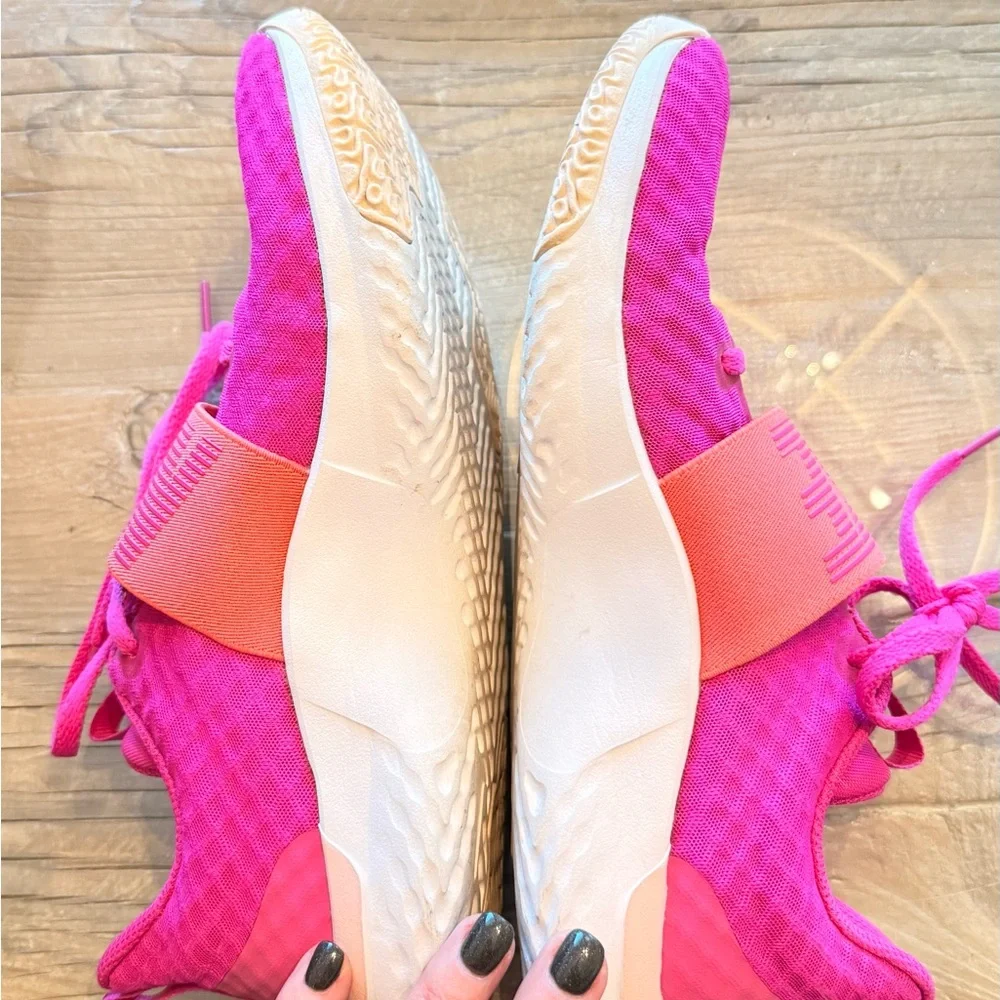 Hot pink and Orange Nike Renew women’s tennis shoes - Picture 7 of 7